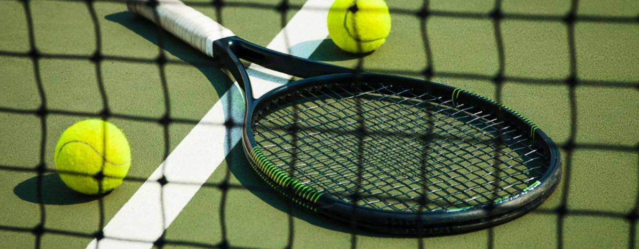 waar op letten tennisracket kopen